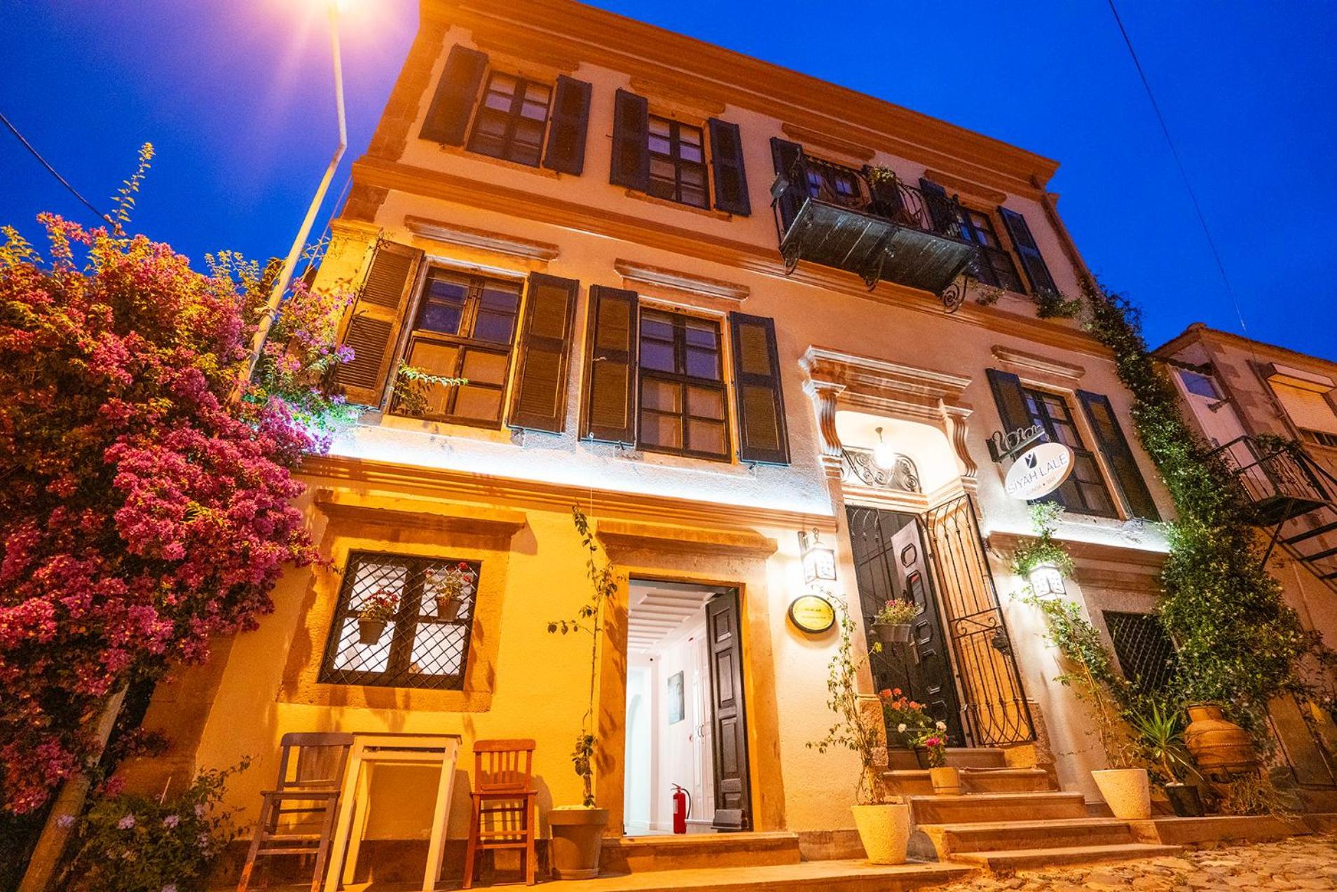 Hotel Siyah Lale Cunda 1841 (Adults Only) Ayvalı Esterno foto