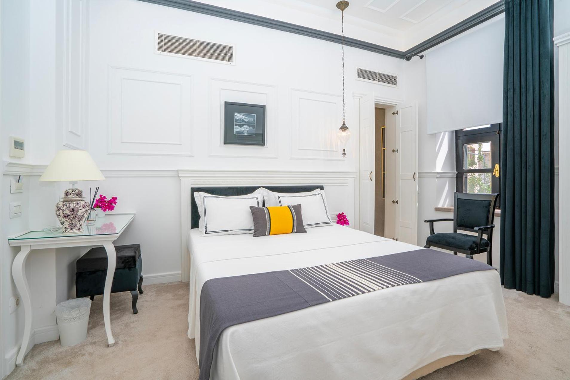 Hotel Siyah Lale Cunda 1841 (Adults Only) Ayvalı Esterno foto