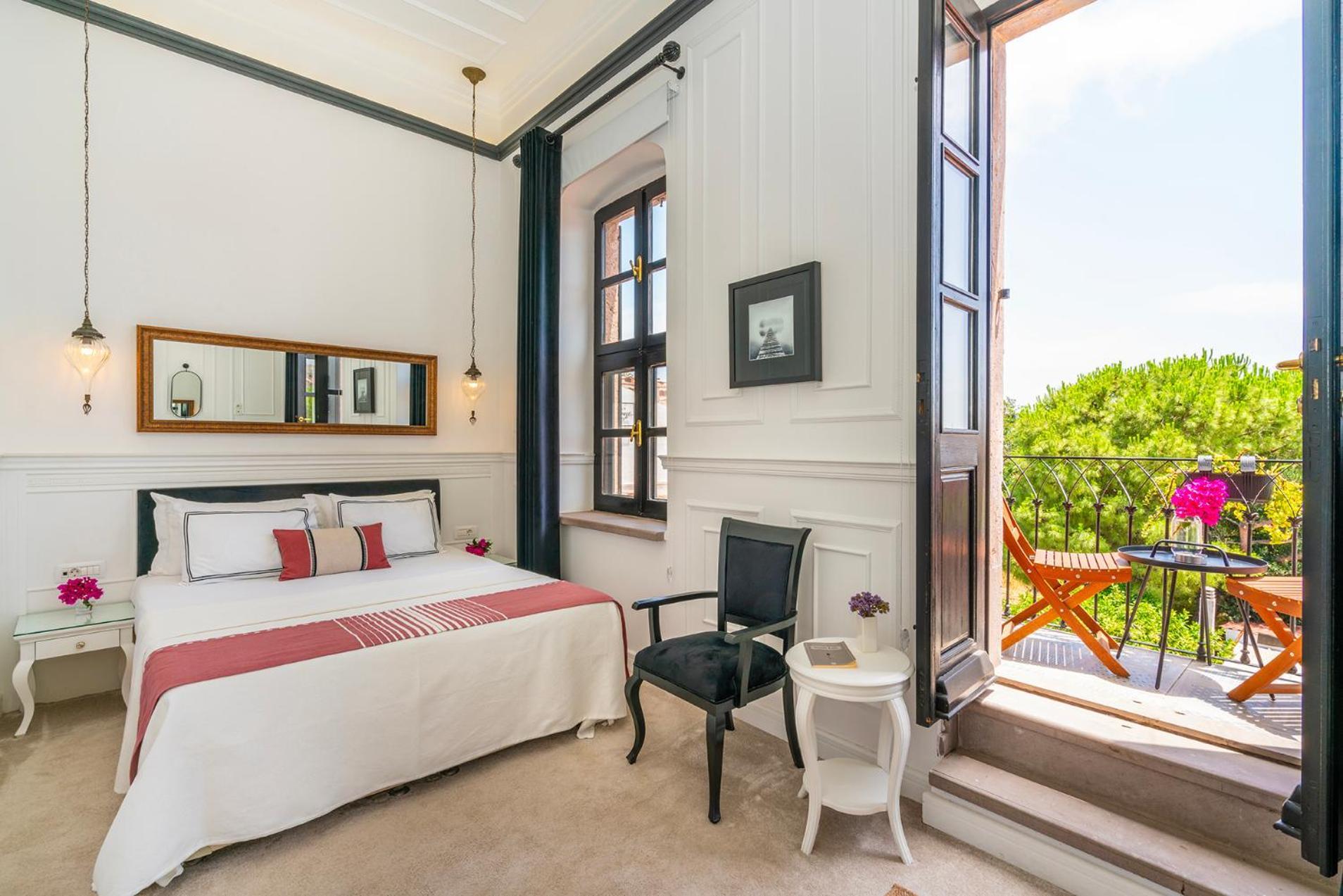 Hotel Siyah Lale Cunda 1841 (Adults Only) Ayvalı Esterno foto