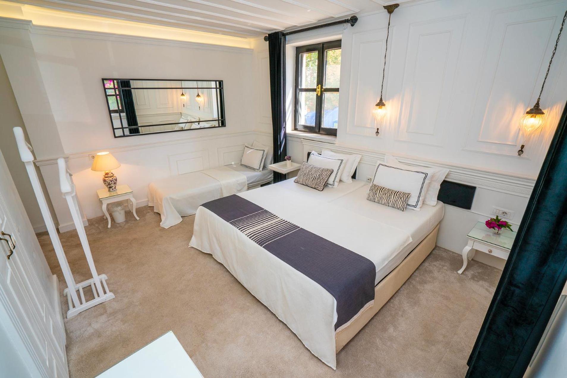 Hotel Siyah Lale Cunda 1841 (Adults Only) Ayvalı Esterno foto