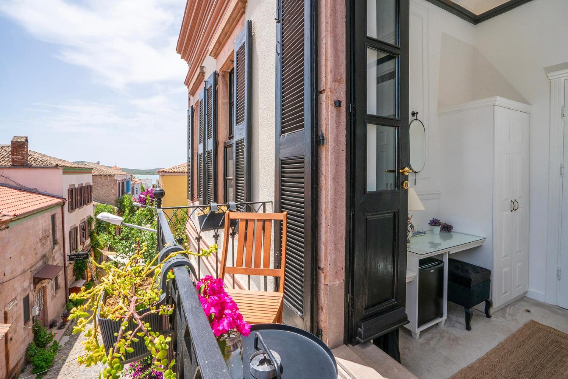 Hotel Siyah Lale Cunda 1841 (Adults Only) Ayvalı Esterno foto