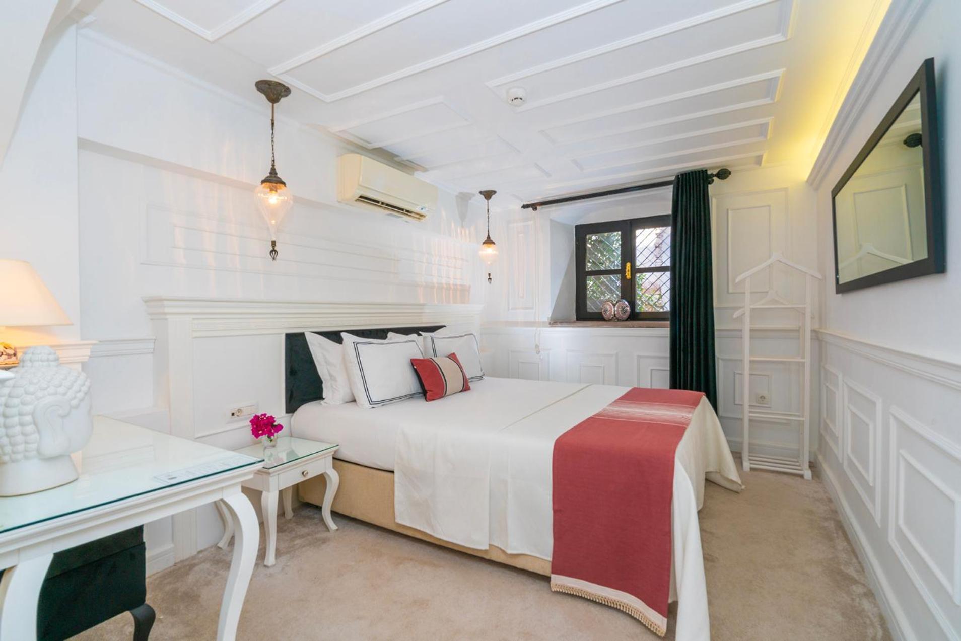 Hotel Siyah Lale Cunda 1841 (Adults Only) Ayvalı Esterno foto